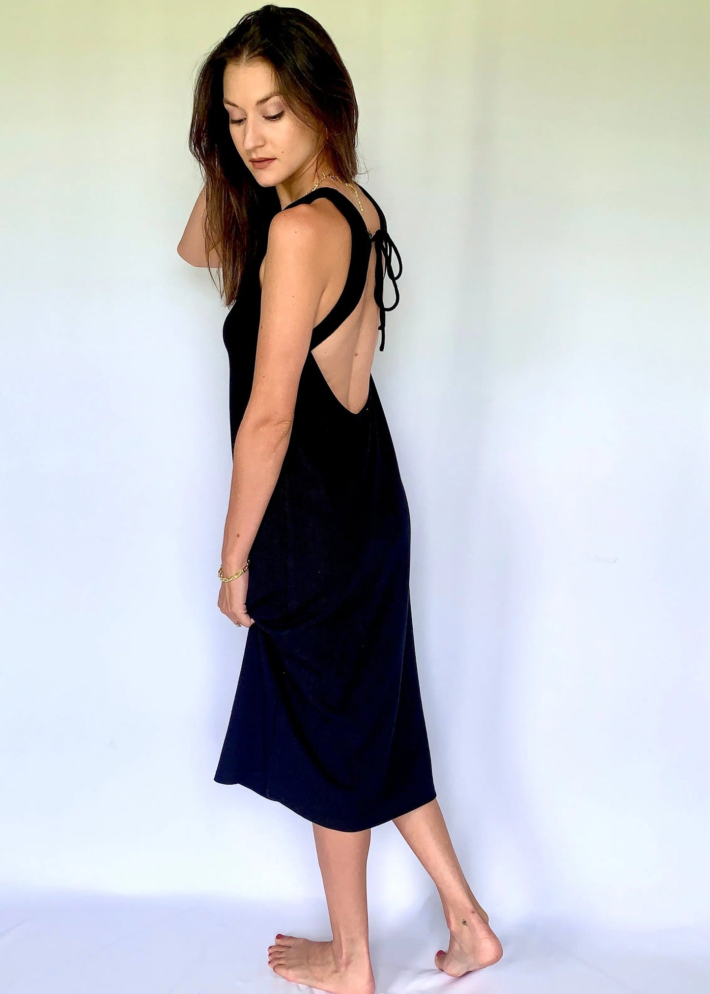 The Tiny Details Open Back Black Ribbed Knit Midi Dress