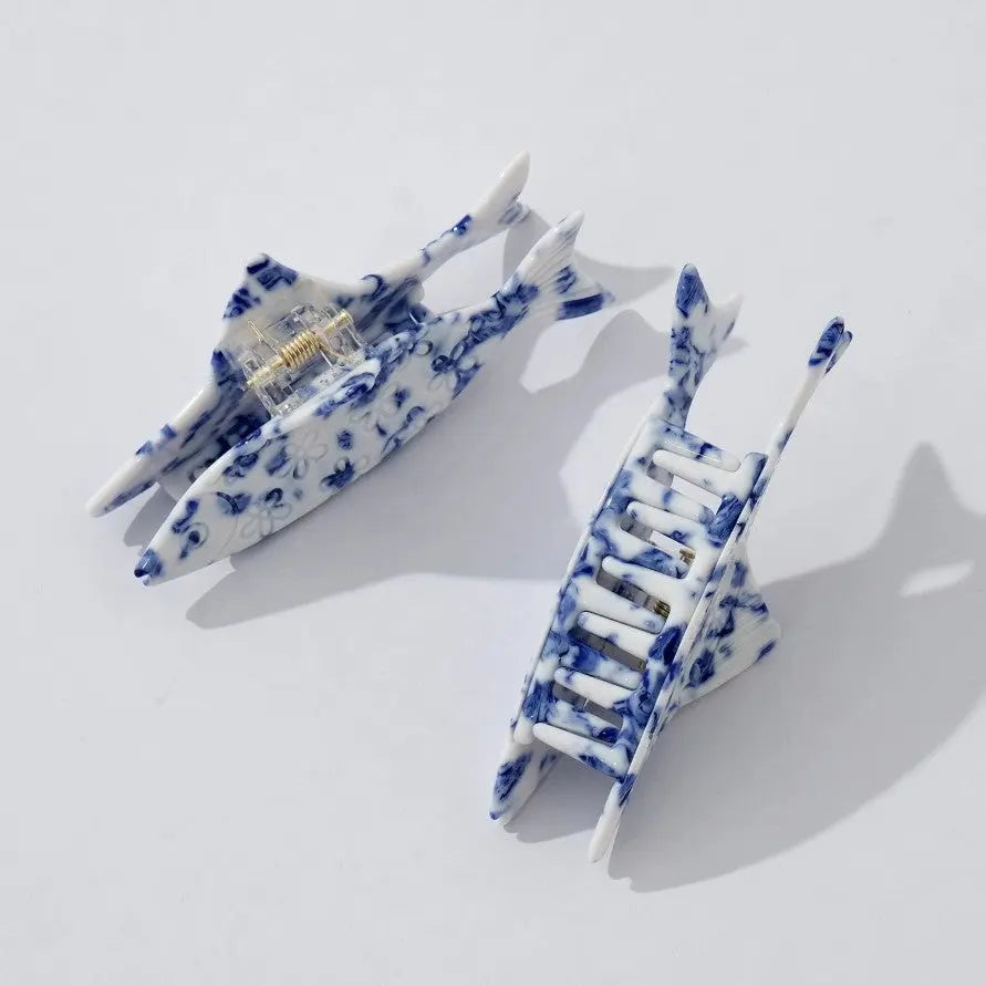 Coastal Blue Fish Hair Claw - The Tiny Details