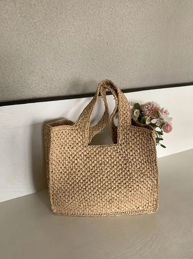 Elegant Straw Woven Handmade Beach Tote