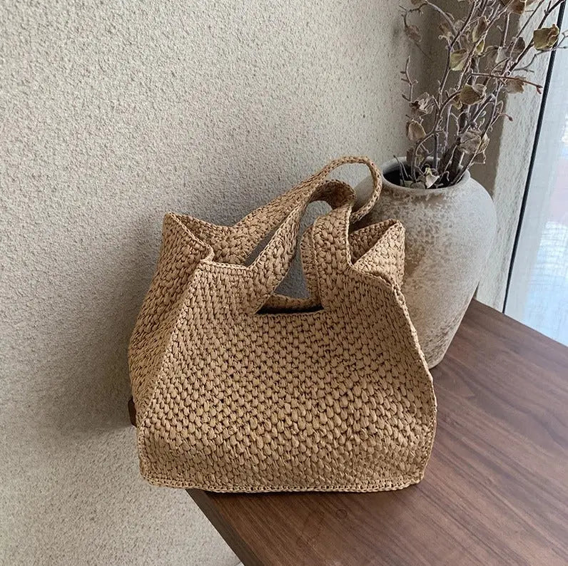 Elegant Straw Woven Handmade Beach Tote