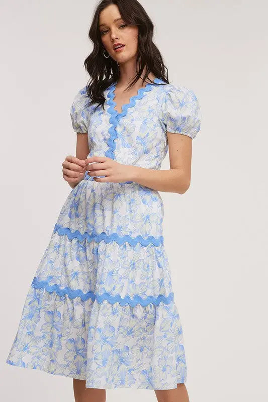 Floral Wavy Trim Midi Dress - The Tiny Details