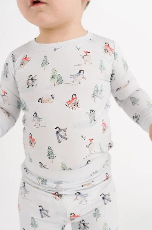 The Tiny Details Gliding Penguins Bamboo Set