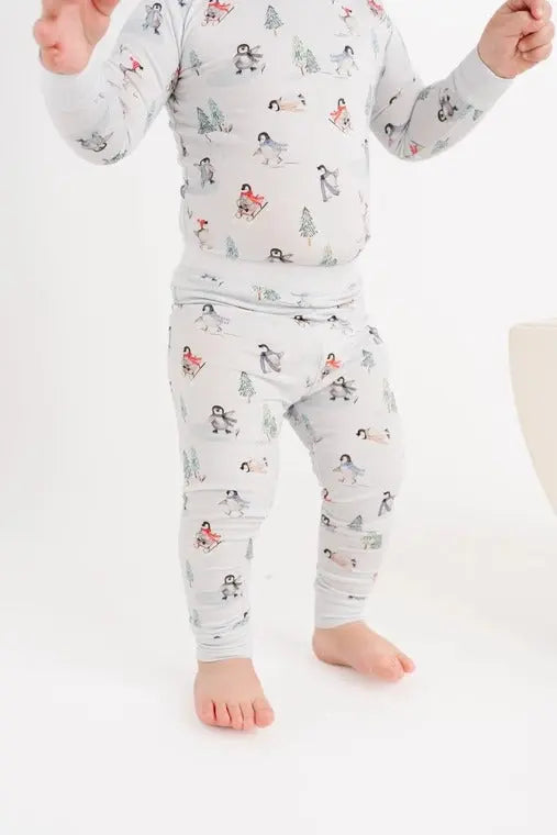 The Tiny Details Gliding Penguins Bamboo Set