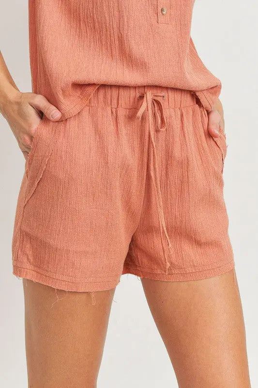 The Tiny Details Drawstring Two-Sided Pocket Clay Shorts
