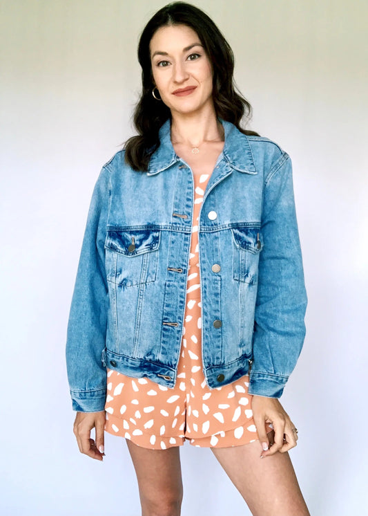 The Tiny Details Medium Wash 90s Fit Denim Jacket
